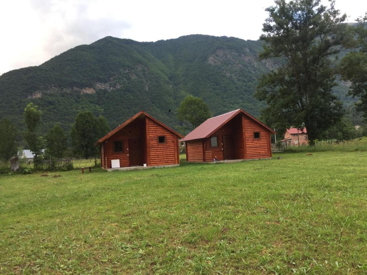 Bungalows-Oaza Vusanje Екстер'єр фото
